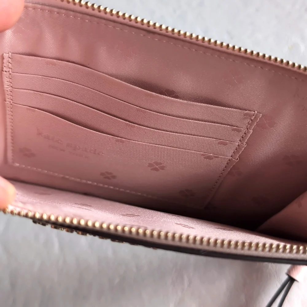 Kate Spade Soft Pink Small Zippered Wristlet Clutch Wallet